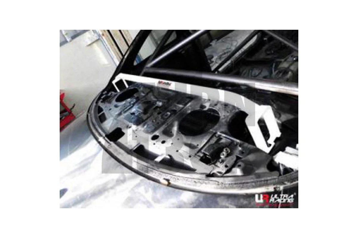 Ultra Racing Rear Upper Strut Bar Nissan 200sx S14 Ultra Racing Rear Upper Strut Bar Nissan 200sx S14