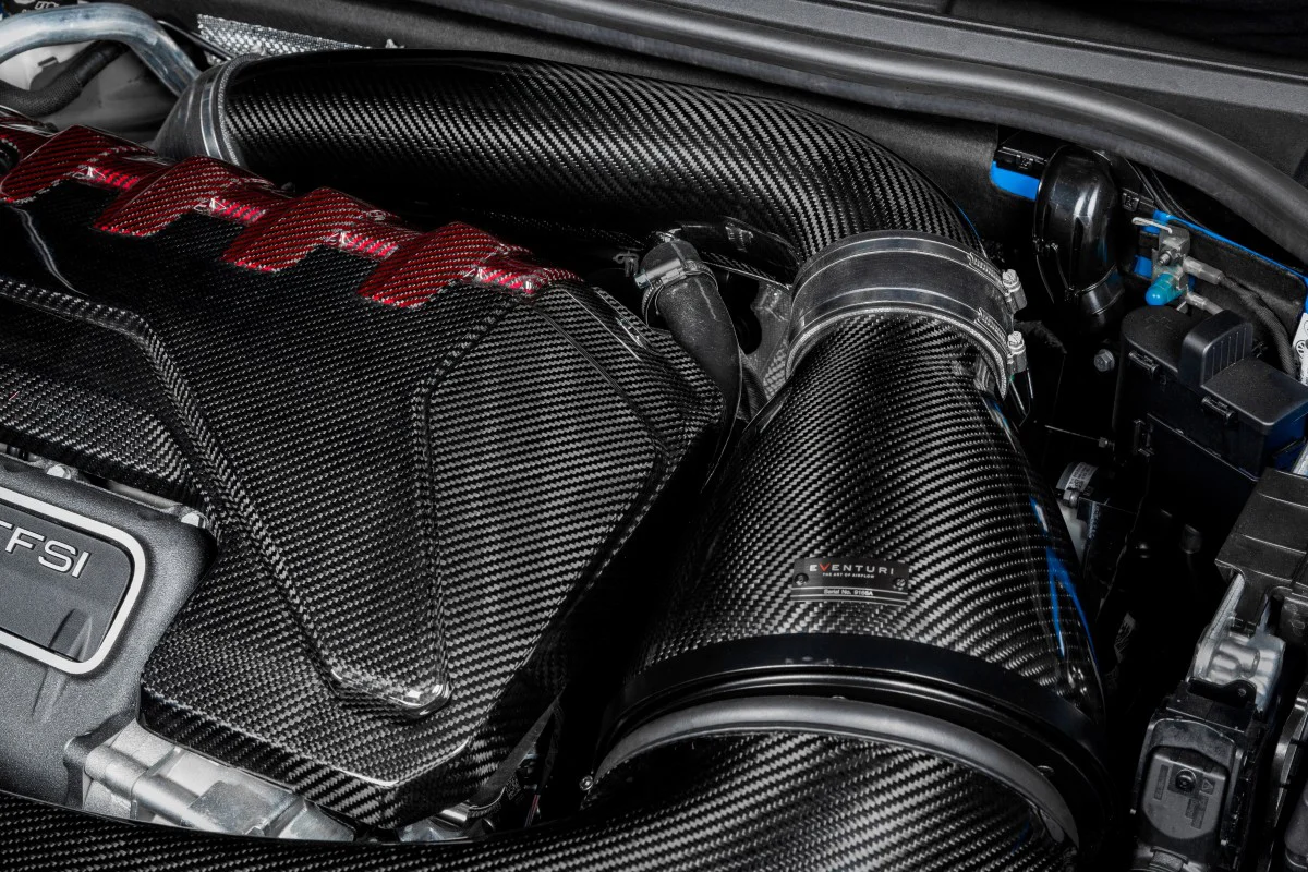 Eventuri Carbon Fiber Intake for Audi RS3 8Y Eventuri Carbon Fiber Intake for Audi RS3 8Y